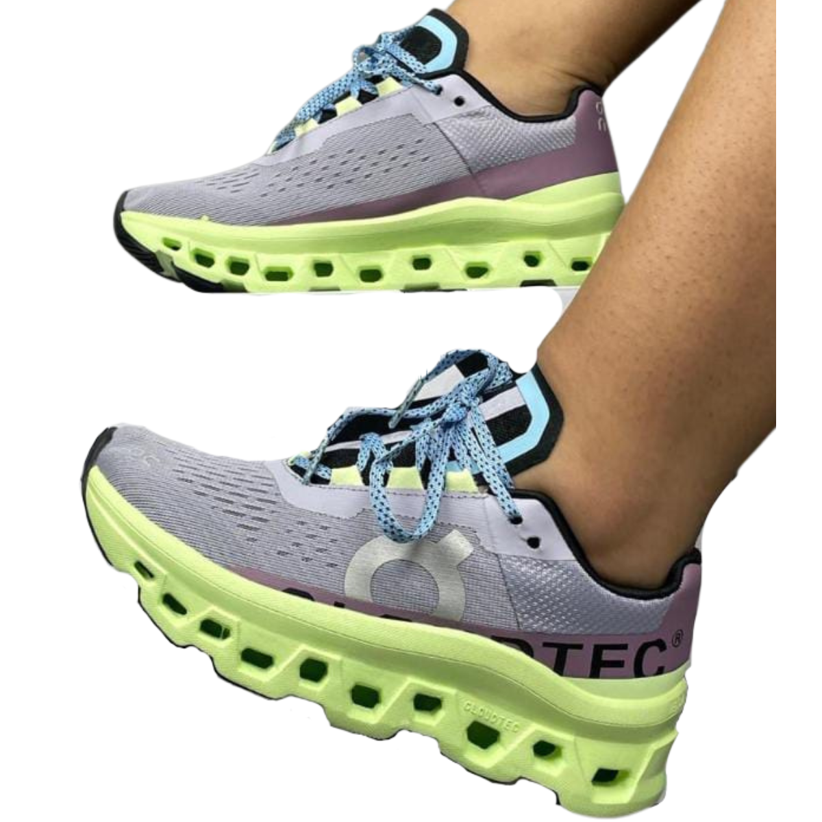 ZAPATILLAS ON CLOUD SHOES MUJER: Rendimiento y Comodidad. Si estás buscando las mejores ZAPATILLAS ON CLOUD SHOES MUJER , en **Centro comercial en líneatenemosZAPATILLAS ON CLOUD SHOES MUJER y  ¿Por qué elegir ZAPATILLAS ON CLOUD SHOES Las ZAPATILLAS ON CLOUD SHOES MUJER sonCloudTec , que proporciona una amortiguación única y un gran retorno de energía en cada pisada. Esta tecnología las convierte en la mejor opción para quienes buscan un calzado cómodo, ligero y con gran soporte. Además, su diseño es versátil, lo que significa que puedes usarlas tanto para actividades deportivas como para el día a día.  Beneficios de las Zapatillas On Cloud Mujer Amortiguación avanzada : La tecnología CloudTec ofrece una suavidad excepcional al correr, absorbiendo el impacto y ayudando a proteger las articulaciones. Ligereza : Las Zapatillas On Cloud Mujer son increíblemente ligeras, permitiendo movimientos rápidos y ágiles. Estilo versátil : Ideales tanto para el uso deportivo como casual, con un diseño moderno que combina con cualquier outfit. ZAPATILLAS ON CLOUD SHOES MUJER: Rendimiento en Cada Kilómetro Si eres una corredora habitual o simplemente disfrutas de caminar largas distancias, las ZAPATILLAS ON CLOUD SHOES MUJER te brindarán el soporte y la comodidad que necesitas. La amortiguación CloudTec y su diseño ergonómico te proporcionan una experiencia de carrera suave y natural. Además, su suela es resistente y ofrece un excelente agarre en diferentes superficies.